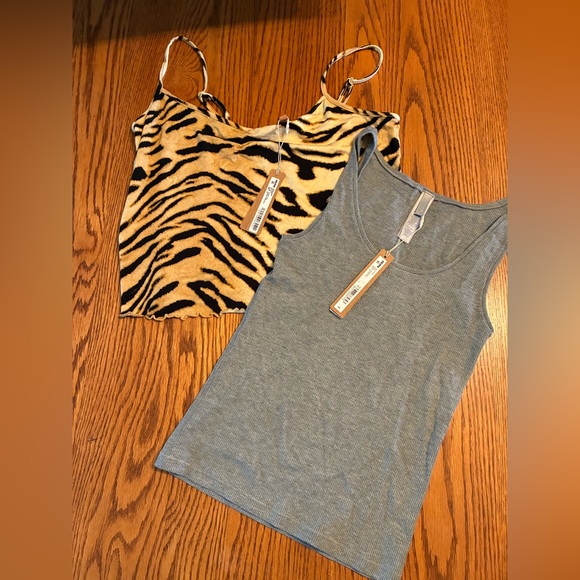 SKIMS Tops - SKIMS Tank Tops